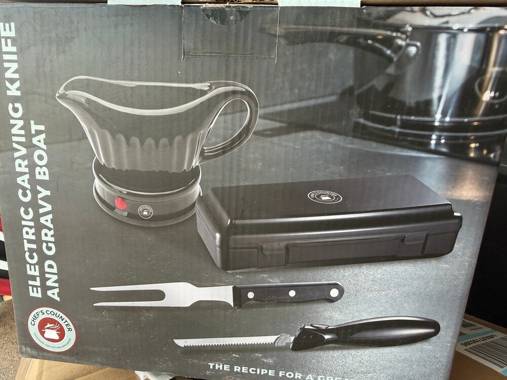 Electric carving set & Gravy boat with warming plate